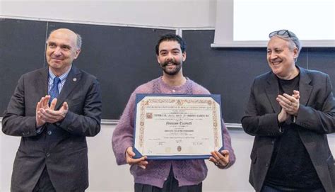 trans urbino|AllUniversità di Urbino consegnato il primo certificato di laurea a ...